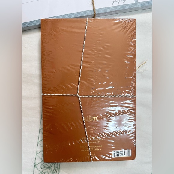 NWT Elūm Designs Stationery Planning Trio Set - Citrus Florals - Set of 3 - Picture 9 of 15